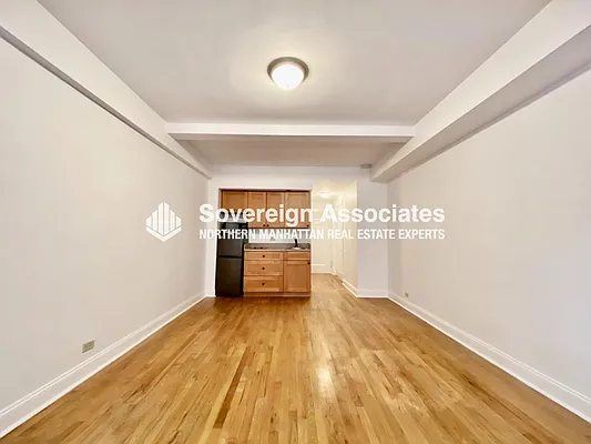 Rented by Sovereign Associates | media 9