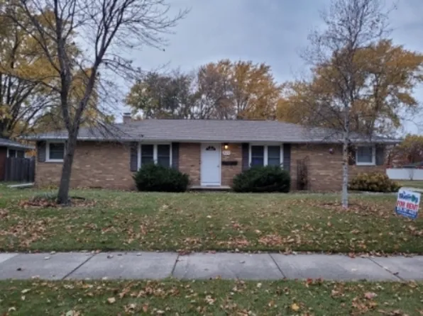 829 Voelker St #4, De Pere, WI 54115