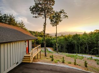 164 Bear Claw Rdg, Franklin, NC 28734