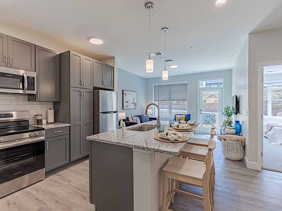 2nd image of 1155 Felty Ave SE #1135-302