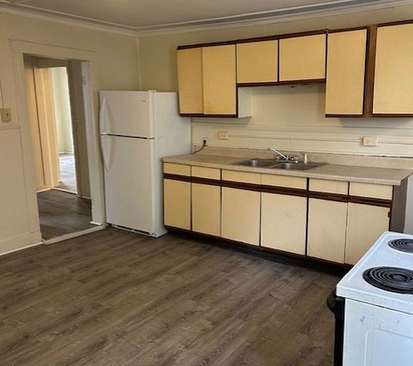 1st image of 73 Marlboro St #1