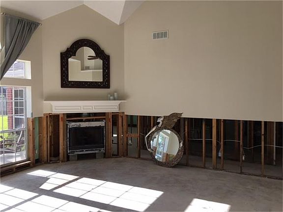 3rd image of 6503 Glen Canyon Ct
