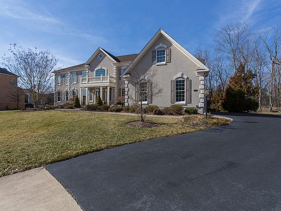 3rd image of 5804 Malvern Hill Ct