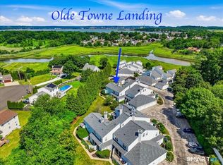 175 S End Rd UNIT B13, East Haven, CT 06512