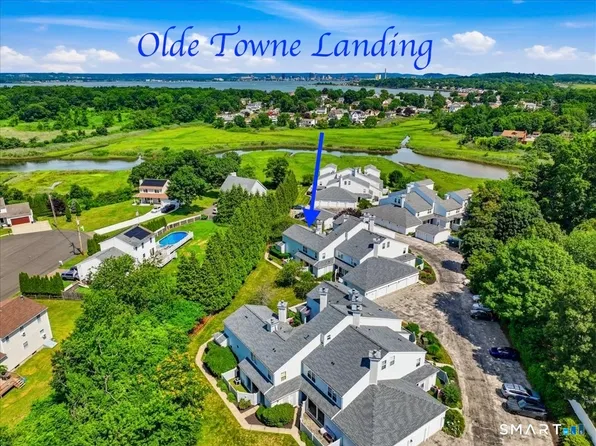 175 South End Road #B13, East Haven, CT 06512