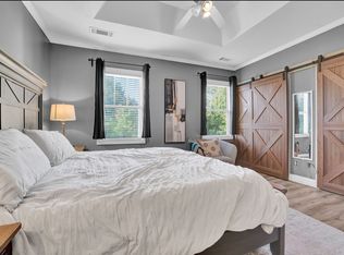 1960 Sterling Oaks Cir, Atlanta, GA 30319