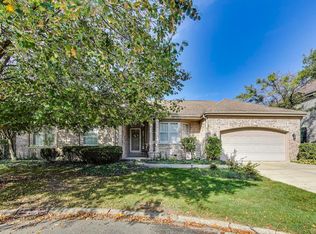 184 Ashfield Ct, Bloomingdale, IL 60108