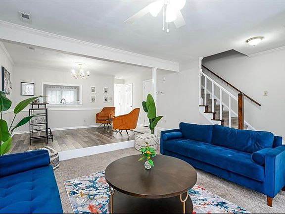 4th image of 4537 Greyedge Dr