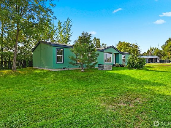 4th image of 2902 S 90th Avenue