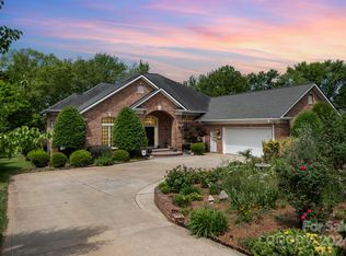 151 Keel Ct #21, Mooresville, NC 28117
