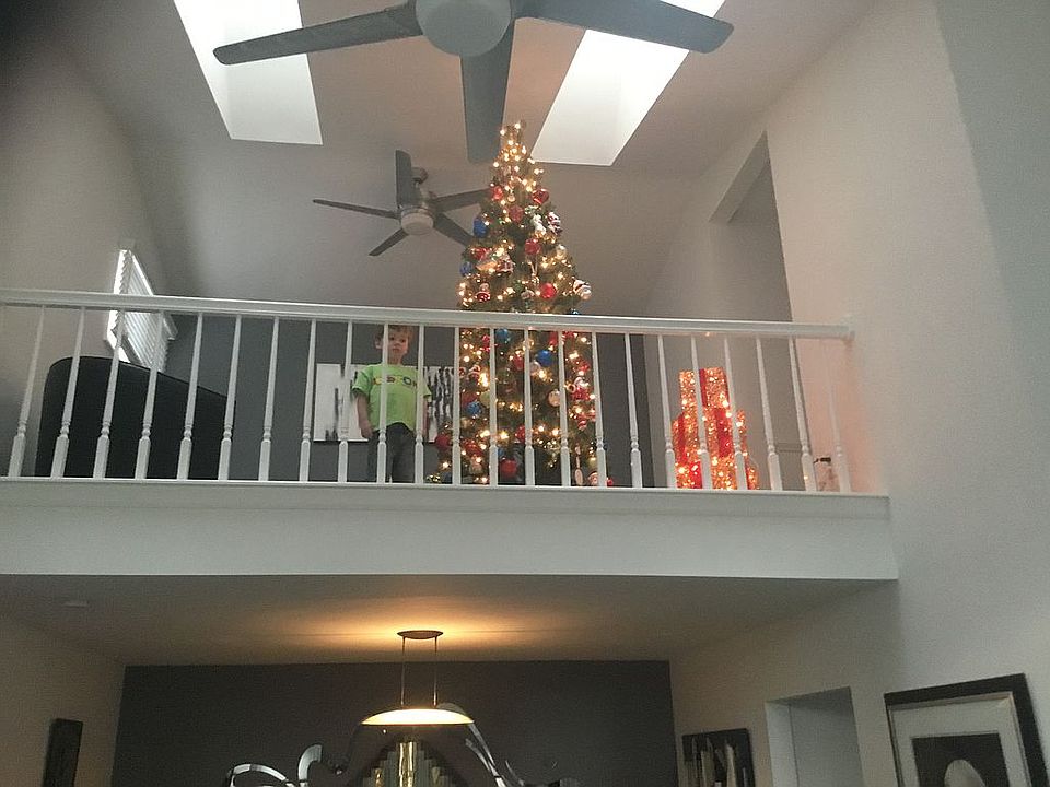 1st image of 9407 Westwind Dr #39
