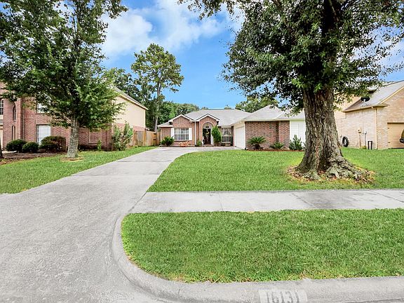 5th image of 16131 Cypress Valley Dr