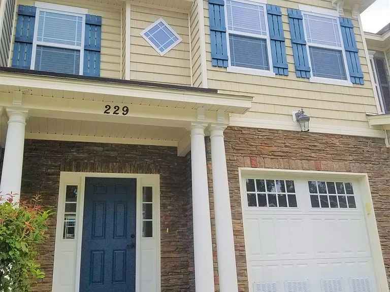 229 Durham Park Way #1 — Photo 1