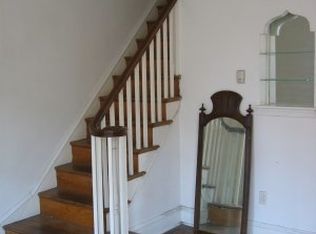 705 4th St, Camden, NJ 08103