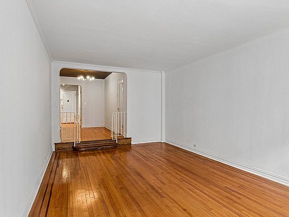5th image of 736 W 186th St APT 3E