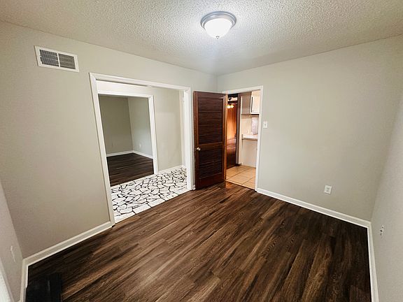 2nd image of 6328 Cheekwood Ave