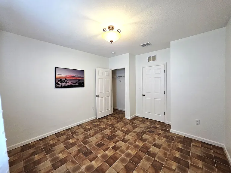 1440 Lexington Sq SW — Photo 30