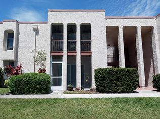 536 Orange Dr APT 14, Altamonte Springs, FL 32701