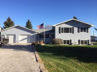 618 2nd St, Thompson, ND 58278