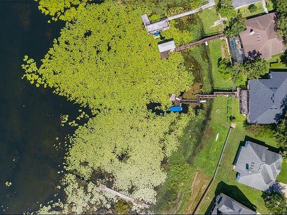 5th image of 1185 Hawthorne Cove Dr