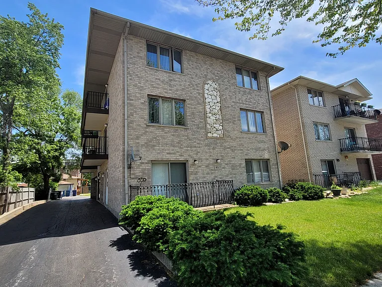 9517 Minnick - #2E — Photo 20