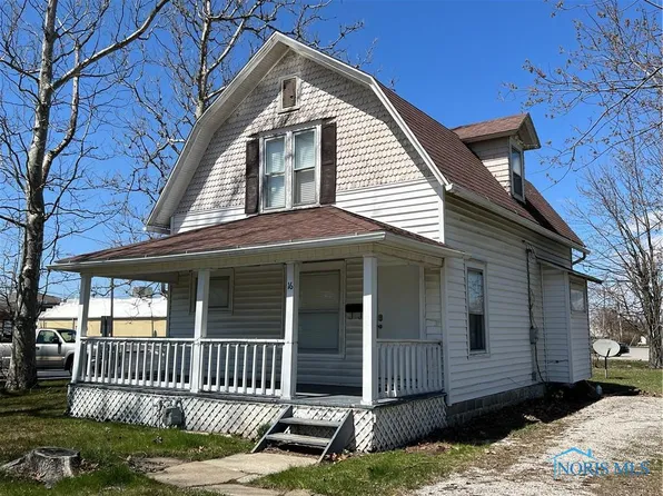 16 College Pl, Defiance, OH 43512