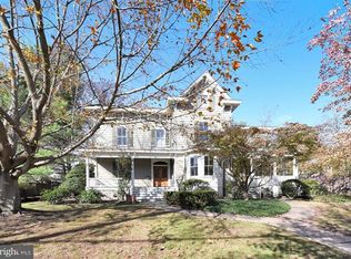 24 E Broad St, Hopewell, NJ 08525
