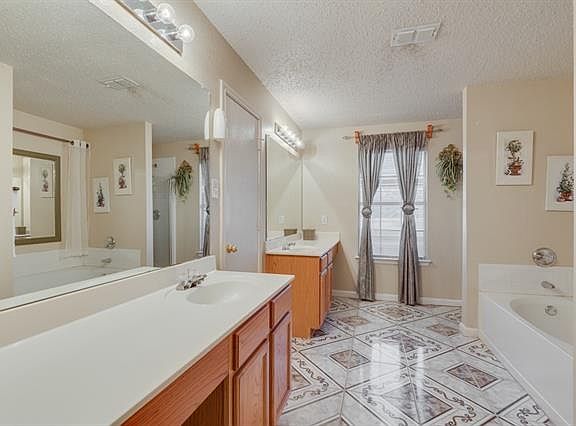 4th image of 2337 Mainsail Ln