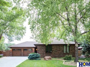 5011 S 73rd St, Lincoln, NE 68516