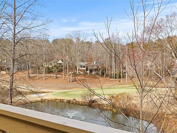 2nd image of 202 Harbor Cove Dr