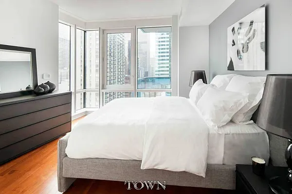 Rented by Town Residential | media 20