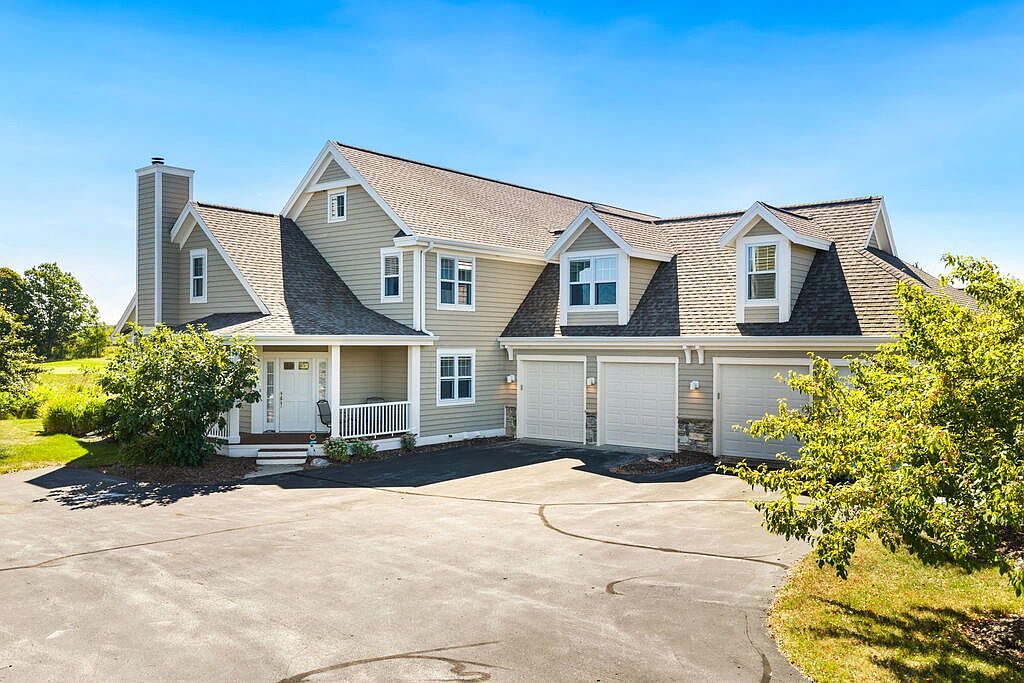 7130 Ida Red Rd #B — Horseshoe Bay Golf Club