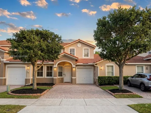 27355 SW 138th Ct, Homestead, FL 33032