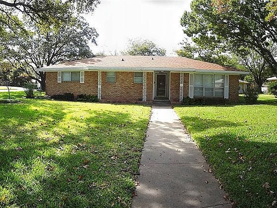 1st image of 500 Bellaire Dr