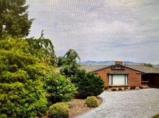 3900 W Hillcrest Dr, Boise, ID 83705