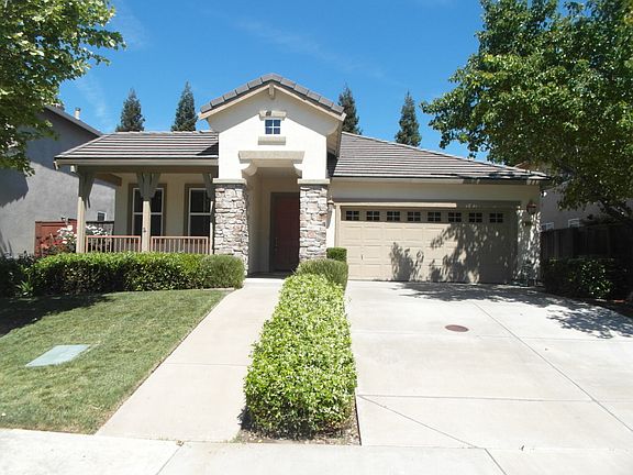 3rd image of 904 Lighthouse Dr