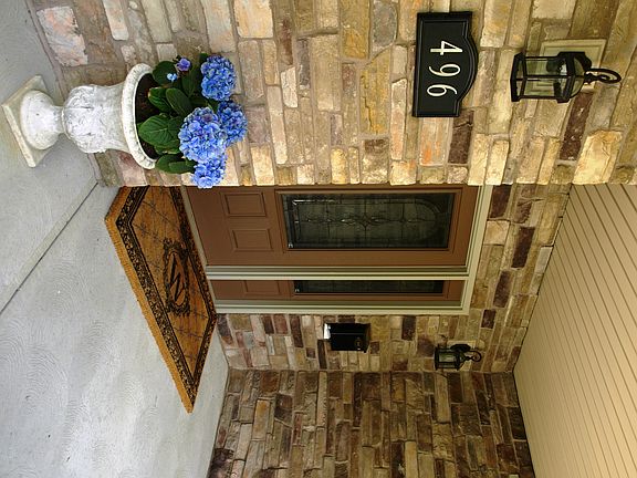 2nd image of 496 Juneway Dr
