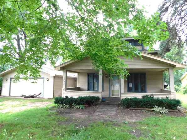 4004 Riverside Rd, Benton Harbor, MI 49022