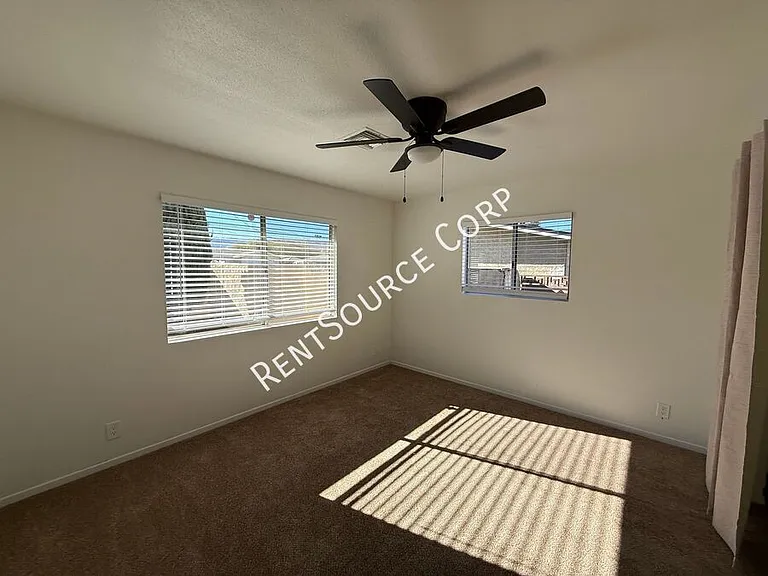4827 W Avenue L6 — Photo 22