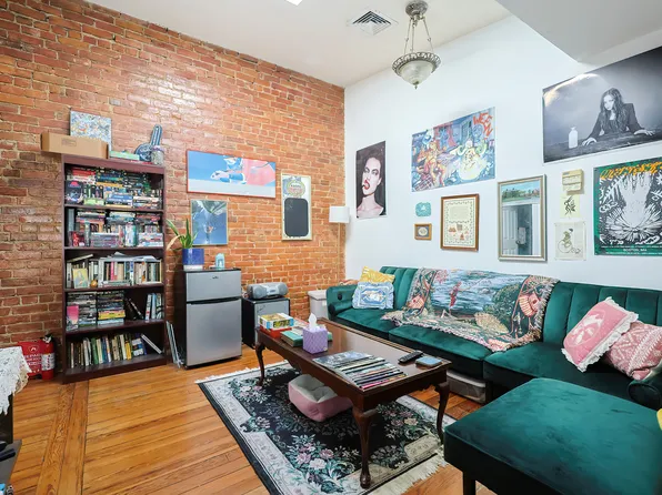 35 Adamson St #3, Allston, MA 02134