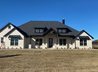 1141 Raglan Ct, Midlothian, TX 76065