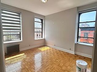 480 Amsterdam Ave #3D, New York, NY 10024