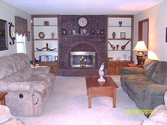 Large Formal Living Room