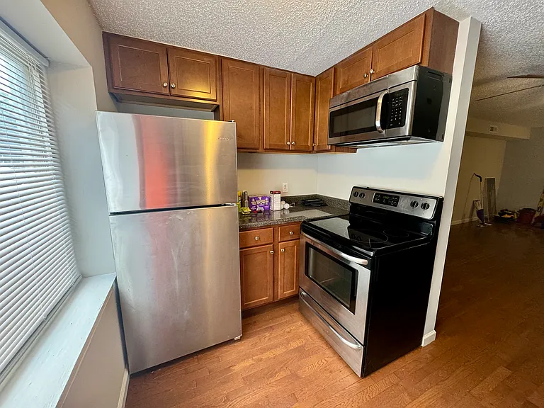 3310 Watson Rd #9 — Photo 8