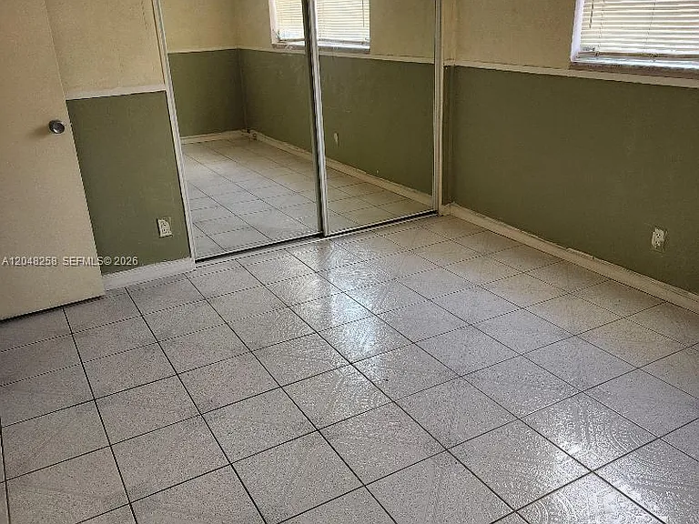 1621 NW 46th Ave #102 — Photo 8