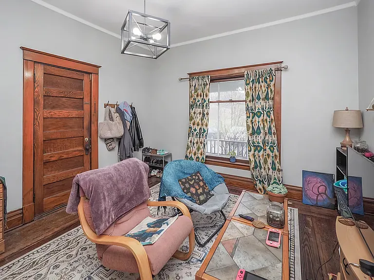 907 Walwood Pl #1 — Photo 3