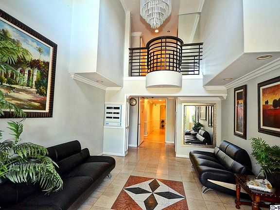 2nd image of 739 Lorraine Blvd APT 301