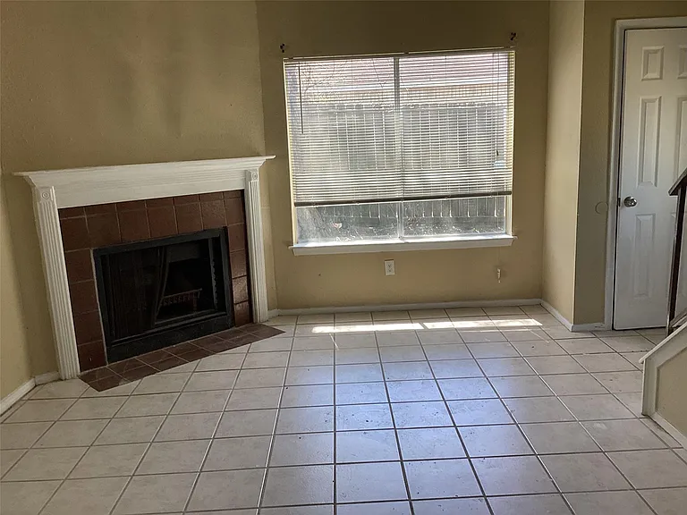 15831 Bazelbriar Ln — Photo 15