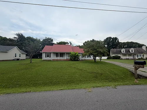 222 Daly Dr Photo 1
