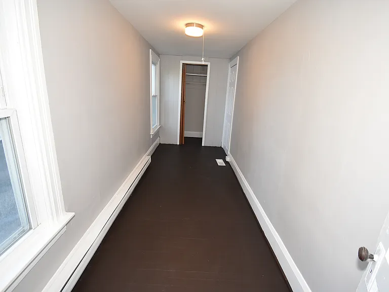 186 W Main St #C — Photo 14